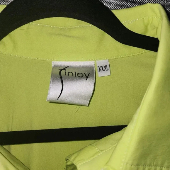 New Finley Light Green Trapeze 3/4 Sleeve Collared Button Down Blouse Si… - Picture 4 of 10